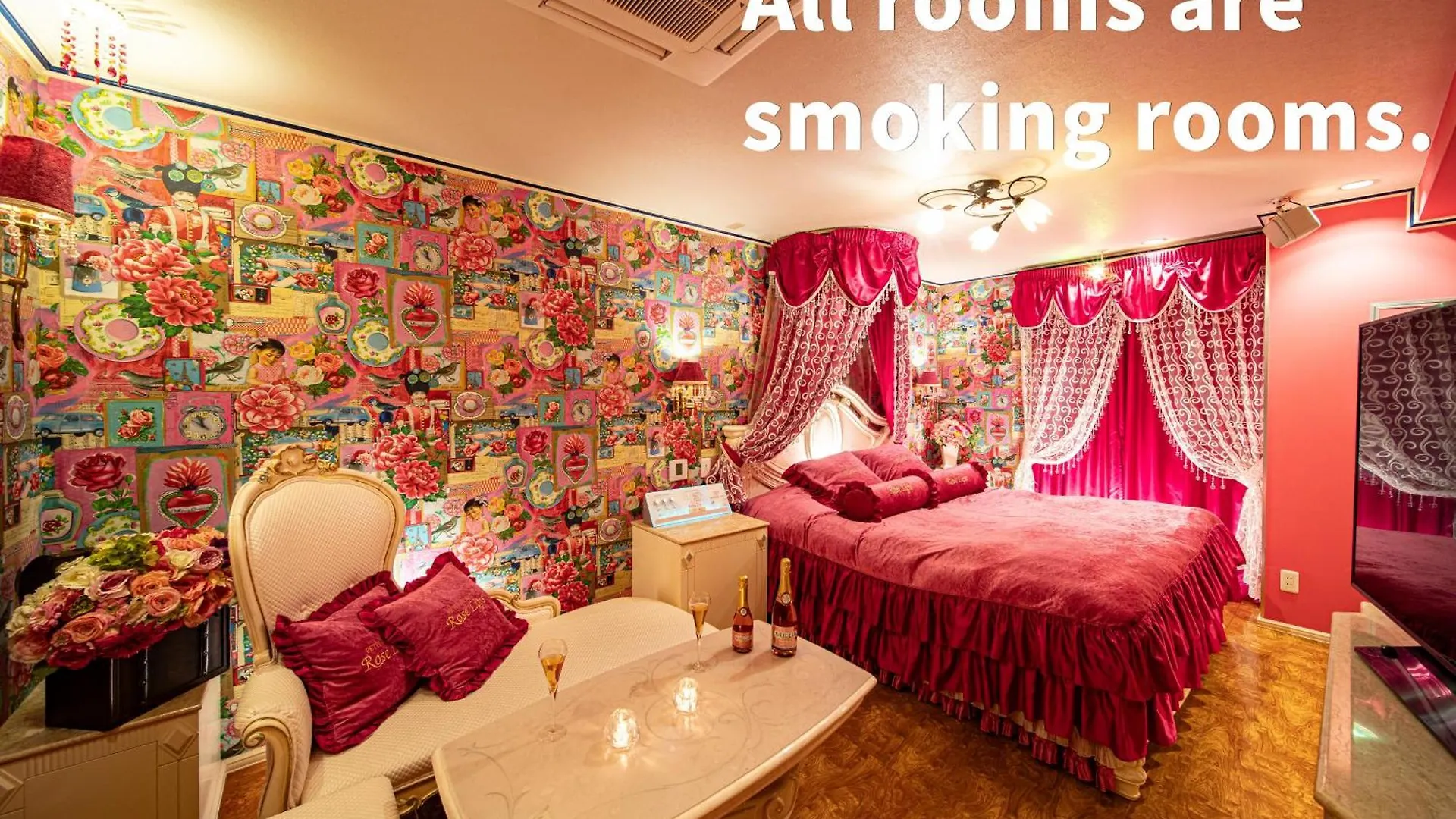 فندق Rose Lips Shinsaibashi ローズリップス心斎橋 أوساكا بيت الحب