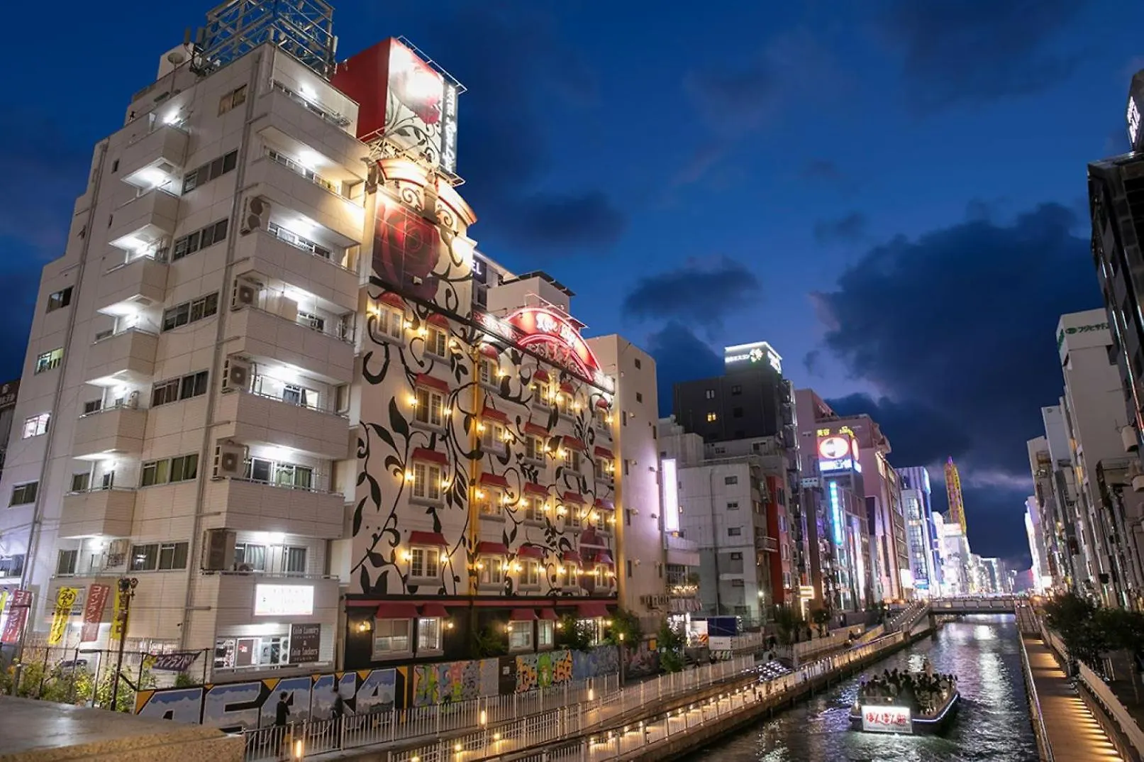 Rose Lips Shinsaibashi ローズリップス心斎橋 location