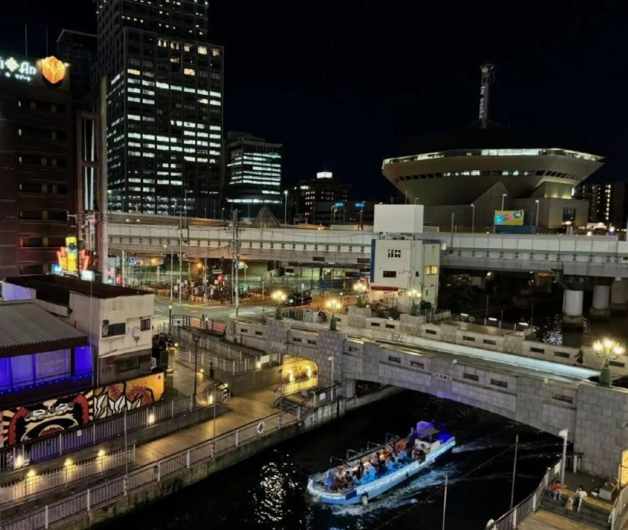 Hotel Rose Lips Shinsaibashi ローズリップス心斎橋 à Ōsaka 0*,  Japon